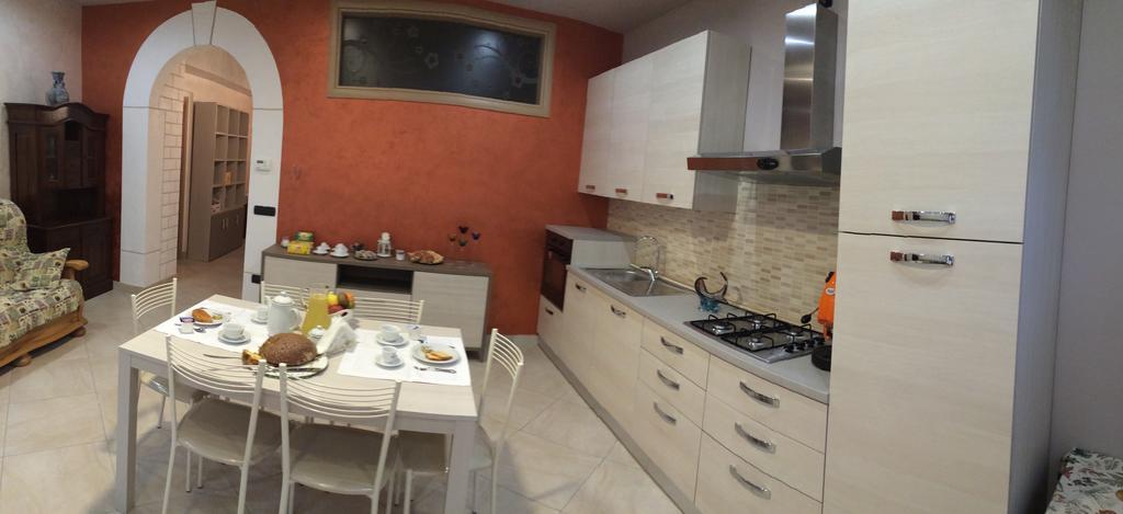 Il Giardino Della Contessa Appartement Isernia Buitenkant foto