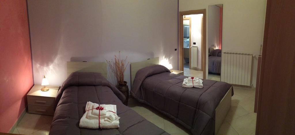 Il Giardino Della Contessa Appartement Isernia Buitenkant foto