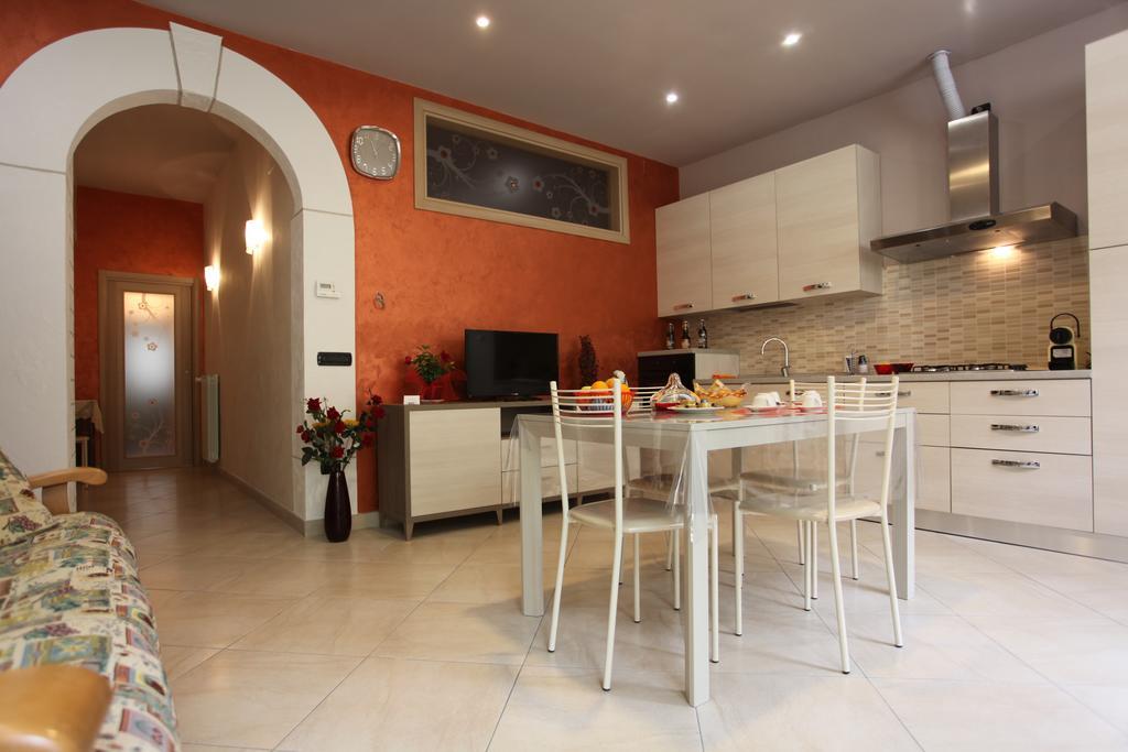 Il Giardino Della Contessa Appartement Isernia Buitenkant foto